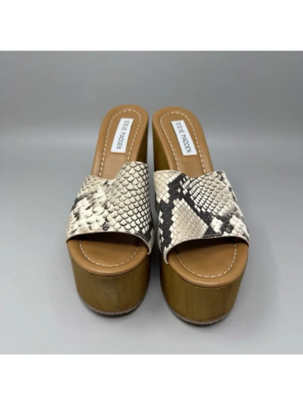 Steve Madden Sandra  Snakeskin Y2K Chunky Platform Block Heel Sandals Size 8